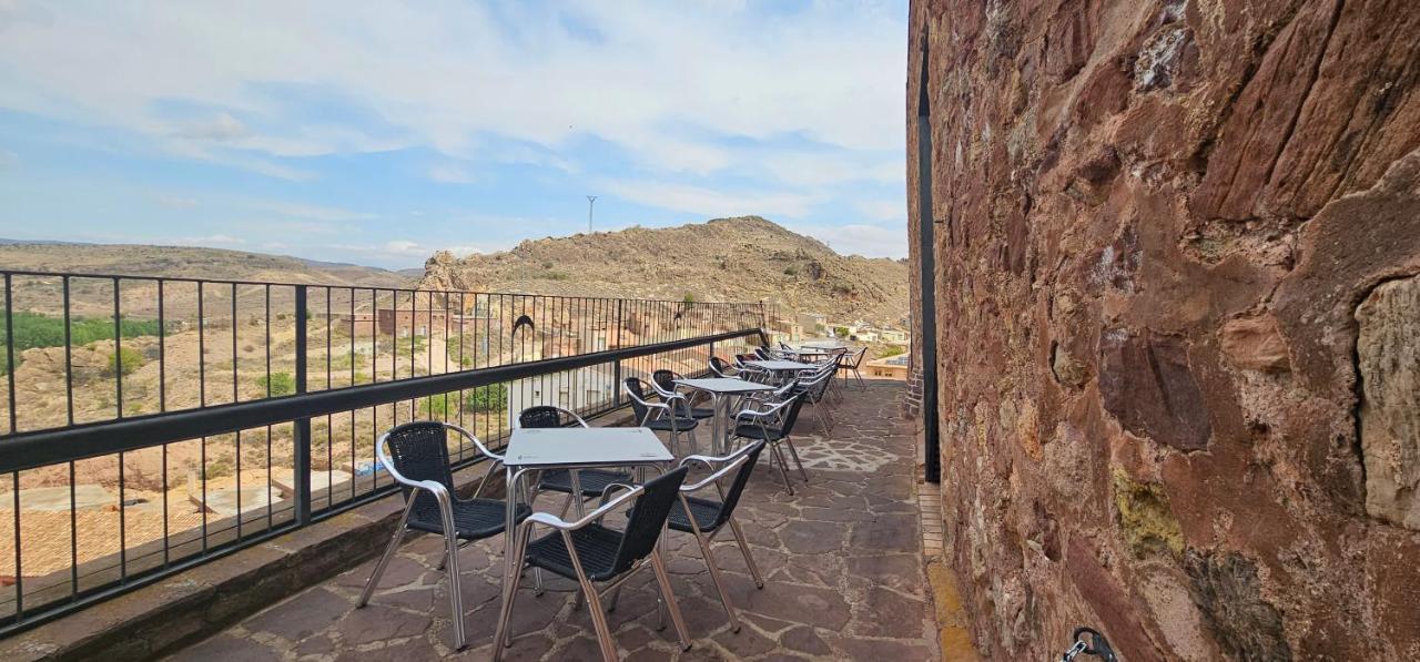 Castillo De Illueca Luaran gambar